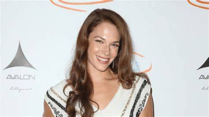 Amanda Righetti Highlights
