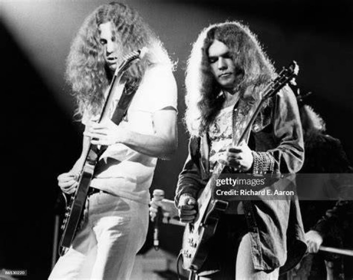 Founding Member and Guitarist of Lynyrd Skynyrd Gary Rossington, Dies Aged 71 Gary Rossington and Allen Collins in 1976